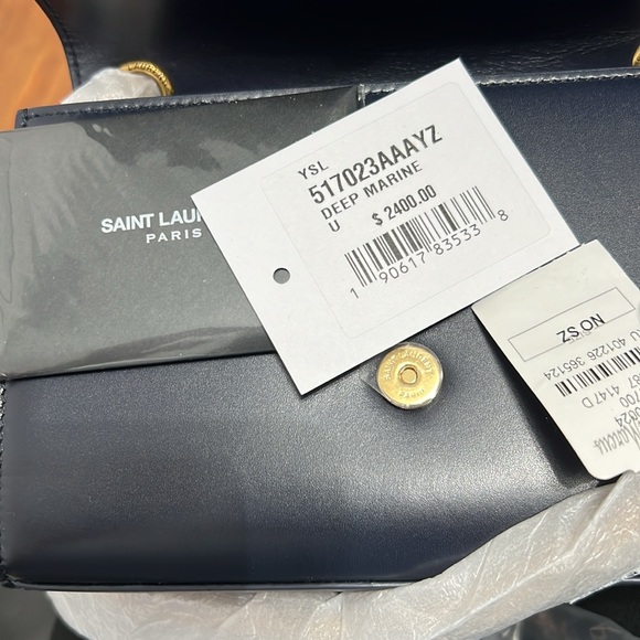 New YSL Yves Saint Laurent Kate Flap Navy Leather & Gold Chain - Picture 17 of 17